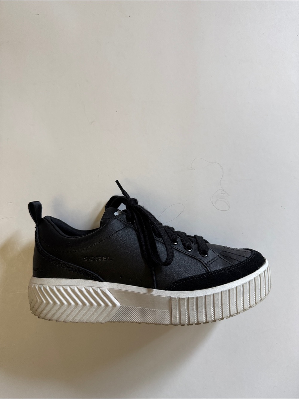 SOREL WOMEN ‘S ONA AVE LOW PLATFORM SNEAKER SIZE 9 - Picture 2 of 12